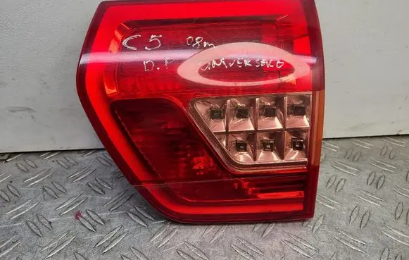 Citroen C5 Tailgate rear/tail lights 9681074280 79998D