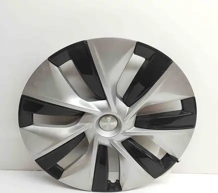 Tesla Model Y R20 wheel hub/cap/trim 104423500B
