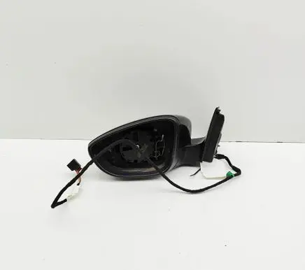 Volkswagen Jetta VI Front door electric wing mirror 5C8857507C