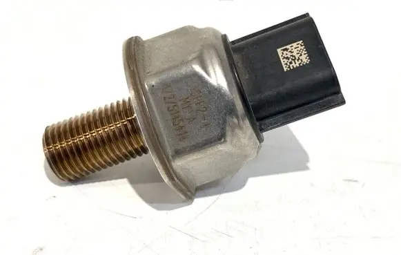 Nissan X-Trail T32 Fuel pressure sensor 45PP2-4