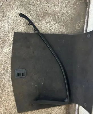Front door glass trim molding