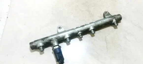 Renault Scenic I Fuel main line pipe 0445214015 7700111013