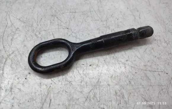 Towing hook eye