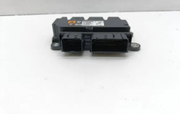 Opel Zafira C Airbag control unit/module 13589689