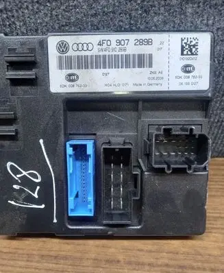 Audi A6 S6 C6 4F Comfort/convenience module 4F0907289B