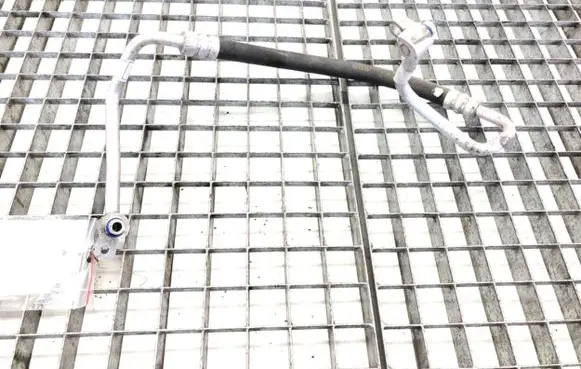 KIA Rio Air conditioning (A/C) pipe/hose