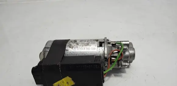 BMW X5 E53 Steering column adjust motor 8360229 0390201667