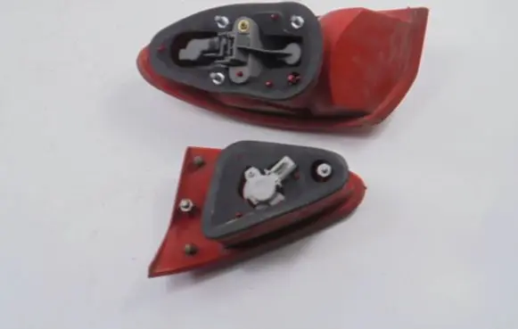 Alfa Romeo 147 Rear/tail lights 46556349