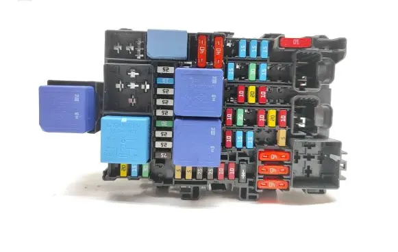 Renault Espace V (RFC) Fuse module 243800453R