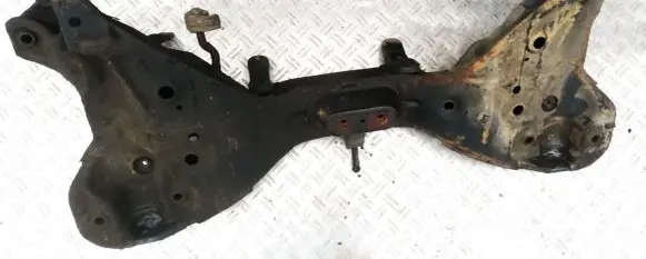 Mitsubishi Carisma Front subframe