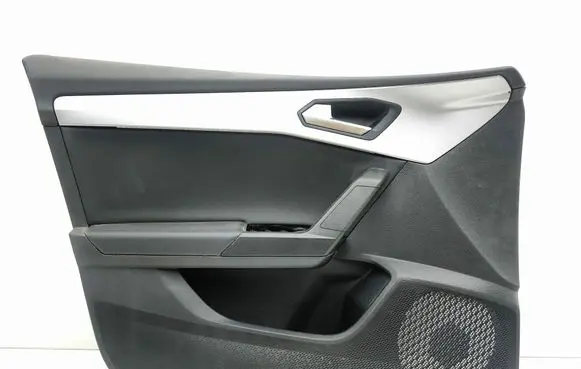 Seat Leon IV Front door card panel trim 5FA868079