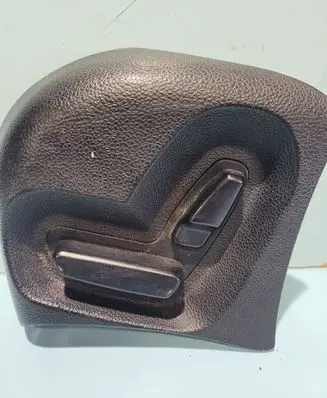 Mercedes-Benz E W211 Seat control switch 2118701010