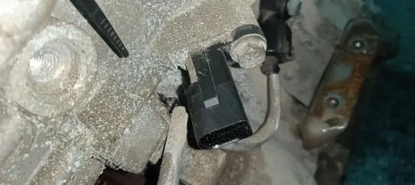 Coolant temperature sensor