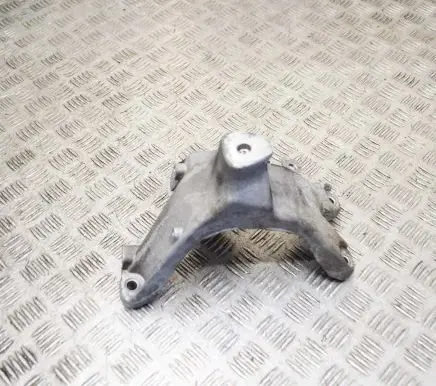 Audi A4 S4 B8 8K Engine mounting bracket 8K0199308CA