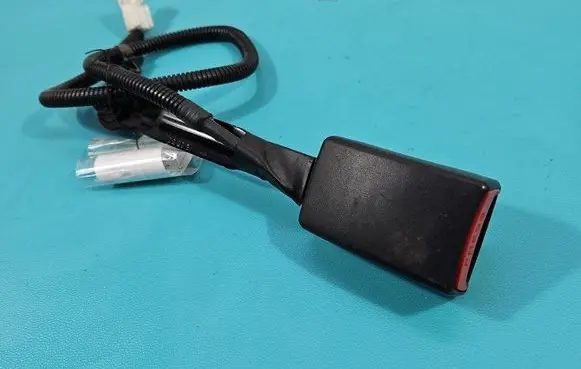 Hyundai Elantra Front seatbelt 888303X000RY IMPRK1451963
