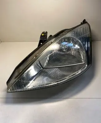 Ford Focus Headlight/headlamp XS4X13006