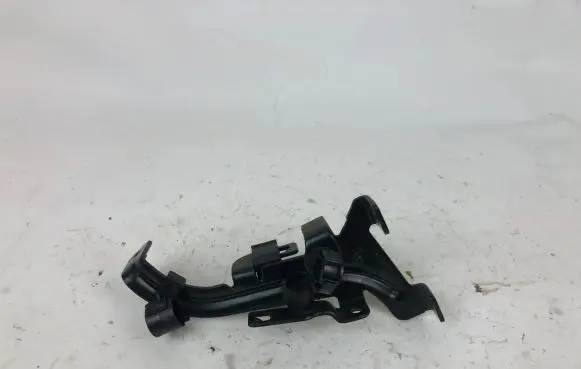 BMW 3 F30 F35 F31 other engine part 8602082 7224537