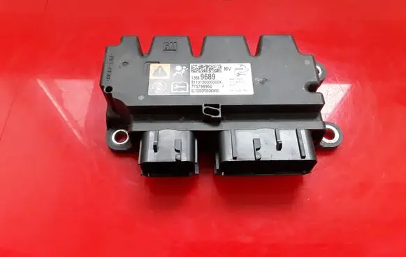Opel Zafira C Airbag control unit/module 13589689 775799950 8110100000000X