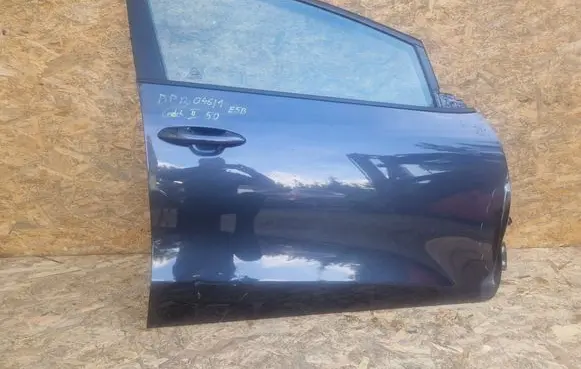 KIA Ceed Front door