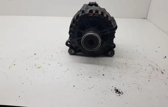 Audi A6 S6 C7 4G Generator/alternator 04L903017C