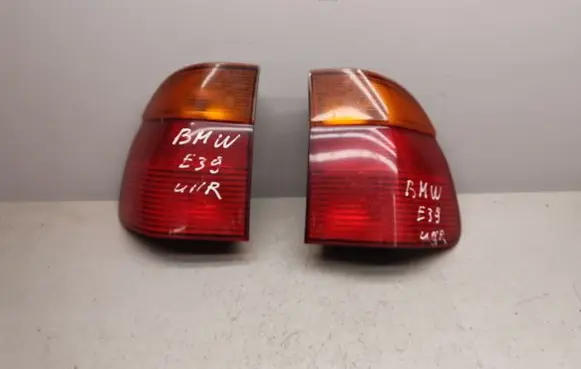 BMW 5 E39 Rear/tail lights set 8361671 8361672