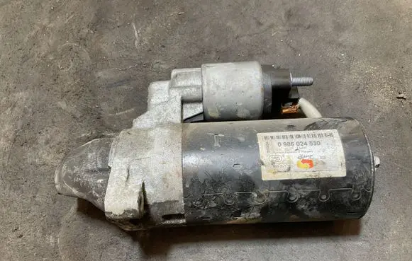 Mercedes-Benz Sprinter W906 Starter motor 0986024530 0986XL5355