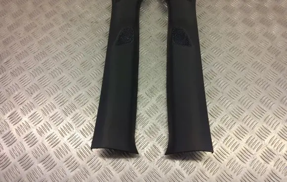 Opel Mokka X (A) pillar trim 9834892180
