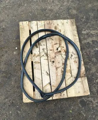 Mazda CX-7 Front door rubber seal