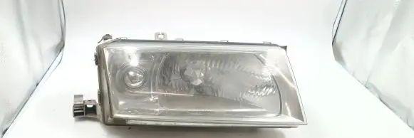 Skoda Octavia Mk1 (1U) Headlight/headlamp 1U1941018N