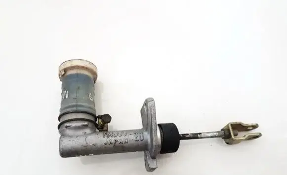 Clutch master cylinder