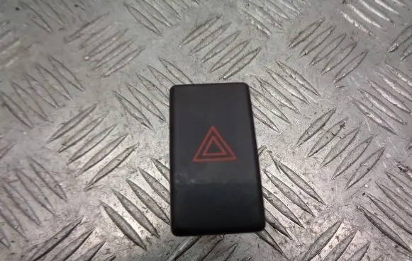 Toyota Avensis T250 Hazard light switch 157963