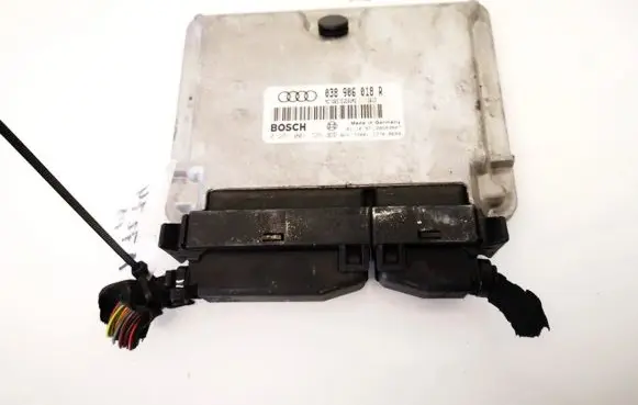 Audi A4 S4 B5 8D Engine control unit/module 038906018r 0281001726