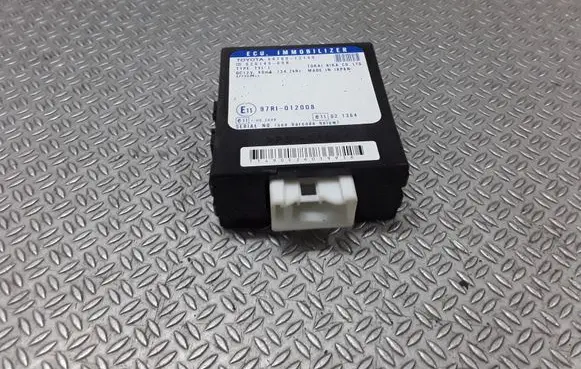 Toyota Corolla E120 E130 Immobilizer control unit/module 8978012140