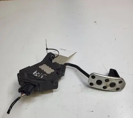 Lexus NX Accelerator throttle pedal 781100W080 15173258167