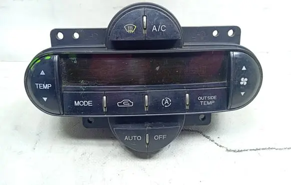 KIA Carens I Climate control unit 0K2FB61190