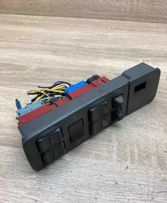 Volvo S40, V40 Electric window control switch 30815235 WITHPLUG