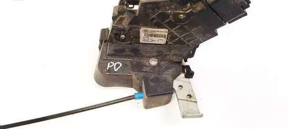 Ford Mondeo MK IV Front door lock 8M2AR21812AA 8M2A-R21812-AA
