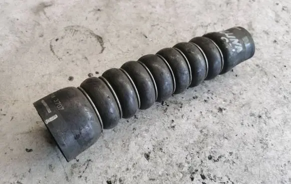Renault Laguna III Intercooler hose/pipe