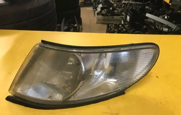 Saab 9-5 Front indicator light