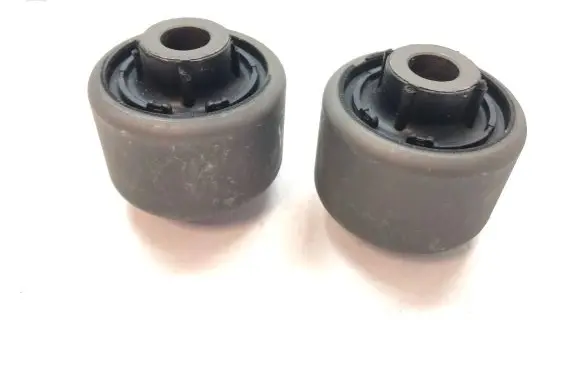 Land Rover Freelander 2 - LR2 Front wishbone bush 1469024 31212782 31212781