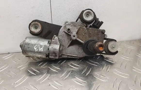 Mazda 3 I Rear window wiper motor 0390201588
