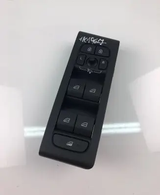 Volvo XC40 Electric window control switch 31456056