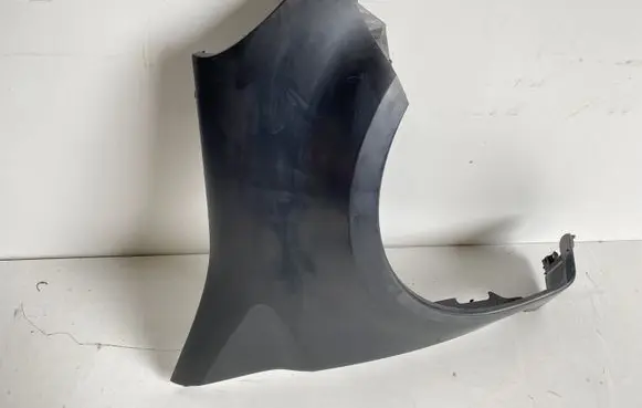 Renault Modus Fender 8200098310D