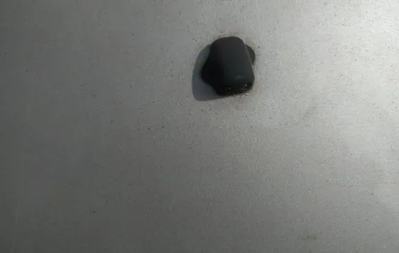 Subaru Legacy Windshield washer spray nozzle 