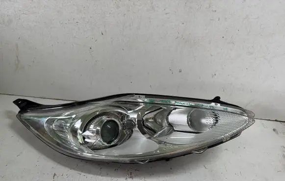Ford Fiesta Headlight/headlamp