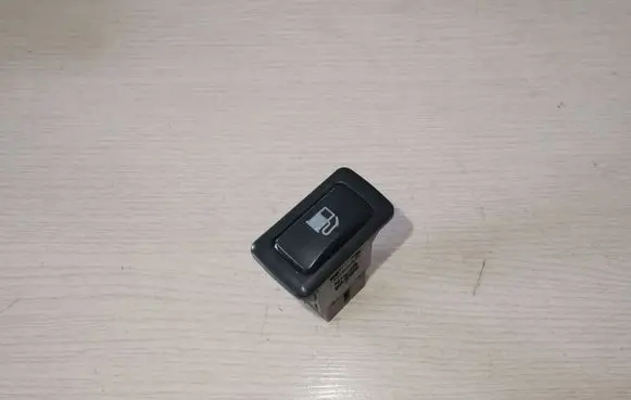 Nissan Quest Fuel tank opening switch 