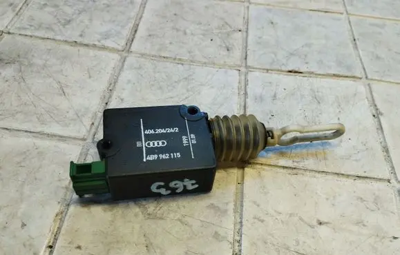 Audi A6 S6 C5 4B Central locking motor 4B9962115 406204242