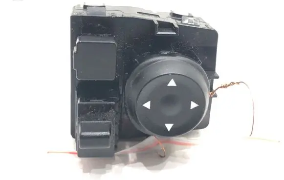 Hyundai i20 (BC3 BI3) Wing mirror switch 93530BV000