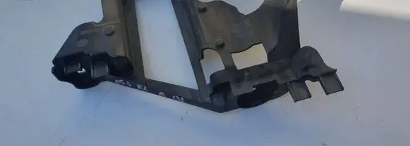 BMW X5 E53 Headlight/headlamp mounting bracket 224568