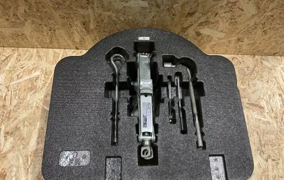 Honda Civic Tool set 